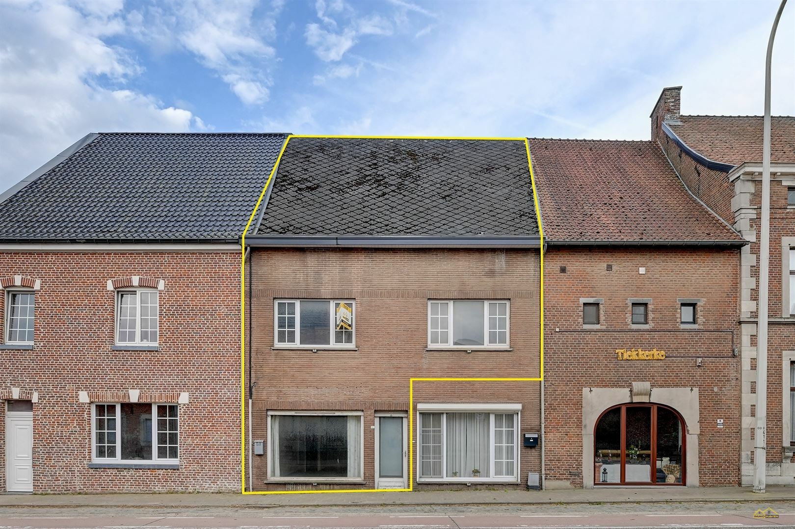 Handelspand met woonst te koop in SINT-TRUIDEN